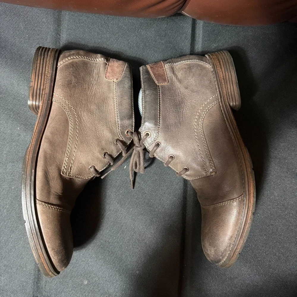 Clarks Cushion Soft‎ Leather Chukka Boots Mens 11 Brown Ortholite Lace Up